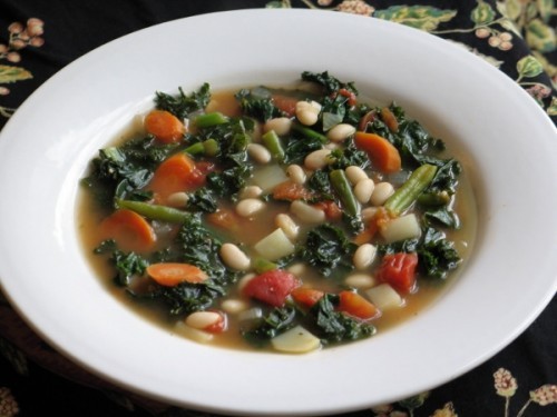Rachel’s Favorite Vegetable Soup with Kale and White Beans